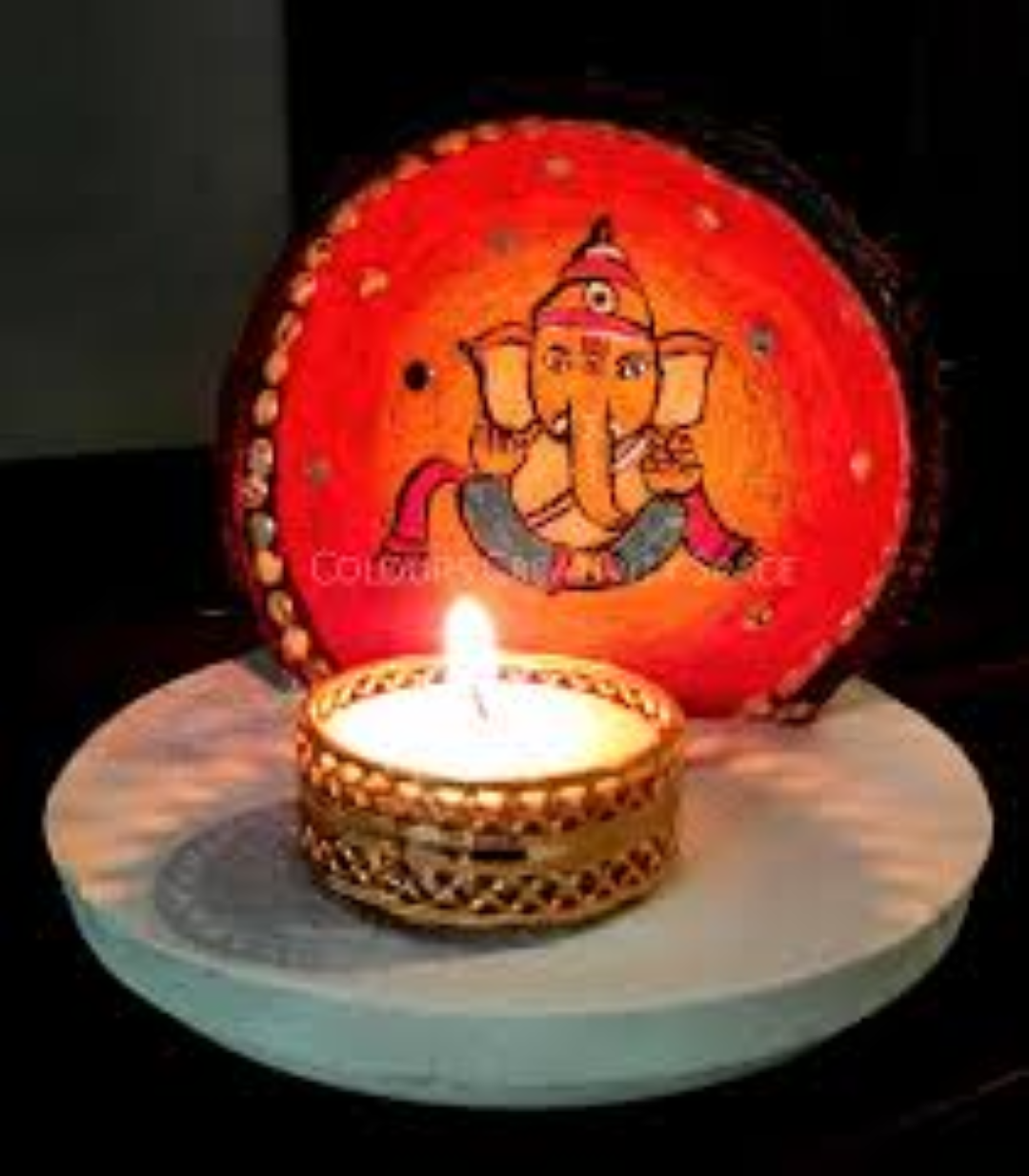 CLAY CANDLE STAND DECORATED GANESH SQUARE 9CM